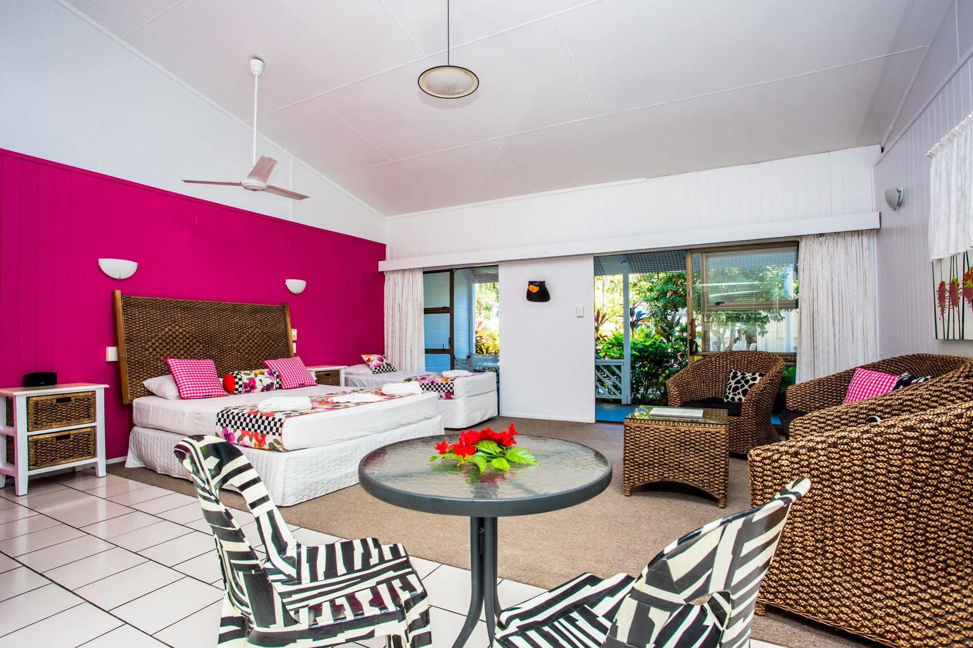 The Black Pearl Beachside Apartments Rarotonga Eksteriør billede